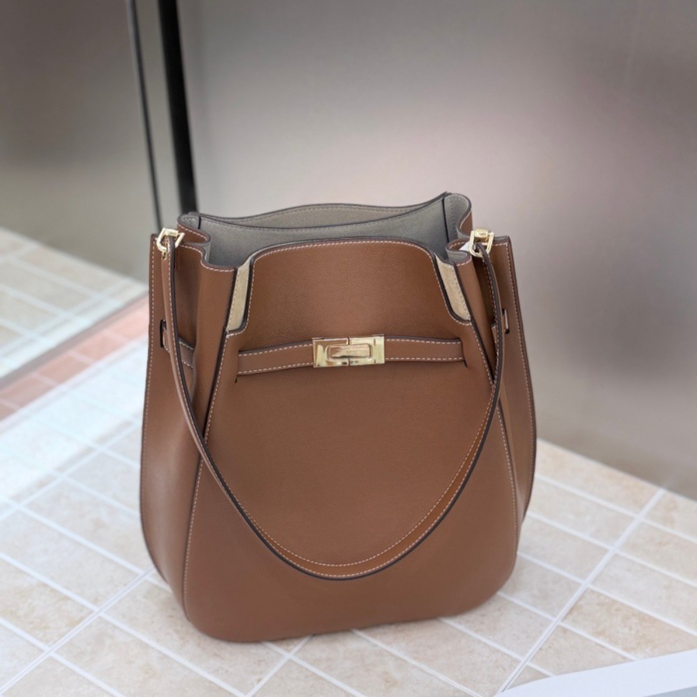 新作バケットバッグ オールドマネー風 大容量トートバッグ ユ - Luxury Bags Leather のレビューと価格